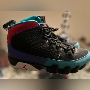 Air Jordan 9 Retro